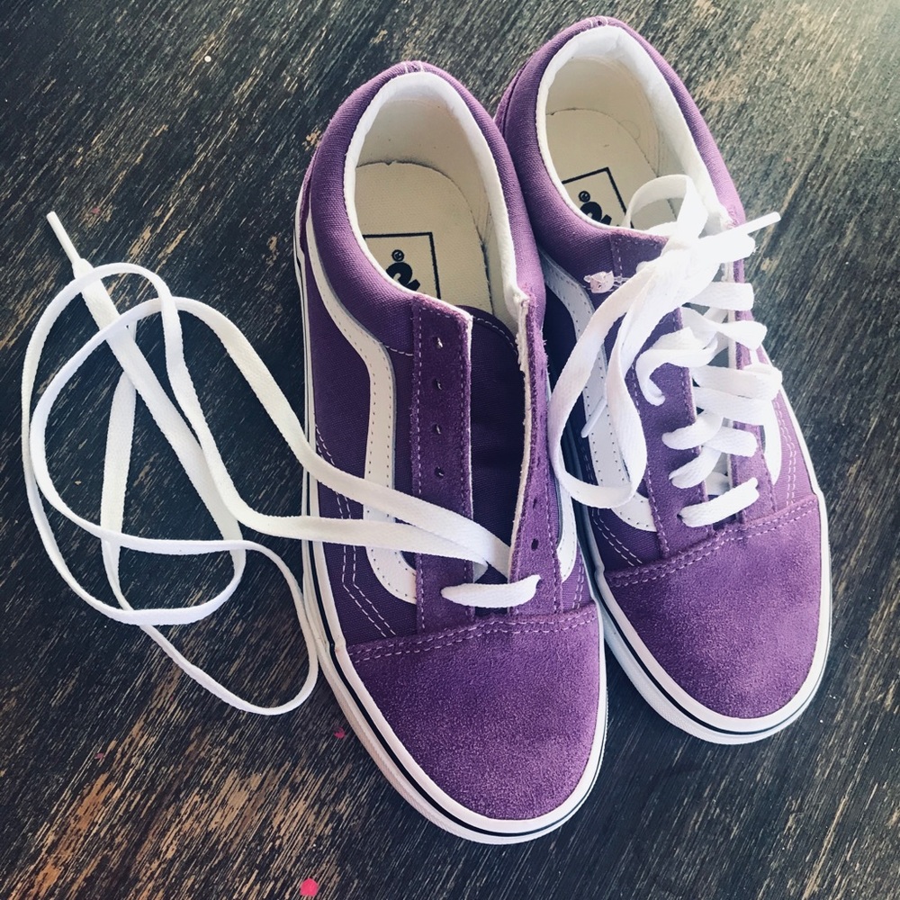 💜BIG GIRLS SHOES💜 VANS SIZE 5.5